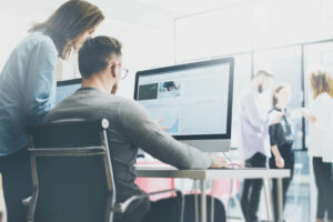 ¿Cómo impacta el entorno de trabajo en los empleados?