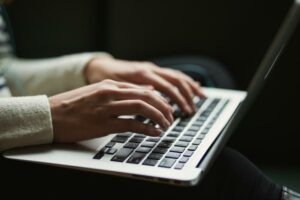 Gestión de la información: comprenda su importancia y sepa cómo ponerla en práctica