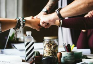 ¿La motivación en las organizaciones influye en el valor de la marca?
