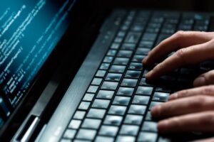 Shadow IT: ¿por qué evitarla y cómo está impactando a la empresa?