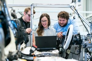 Manufactura 4.0: ¿Cómo introducir la estrategia de producción ideal para su empresa?