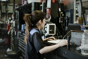 Reanudación de la industria: eficiencia industrial en el escenario poscrisis