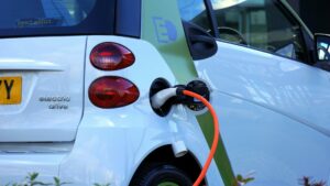 Impactos de los autos eléctricos en el sector industrial